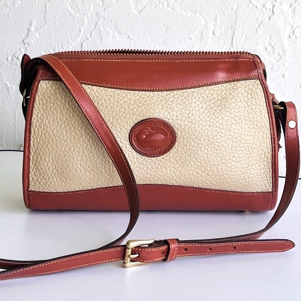VINTAGE DOONEY & BOURKE FARMHOUSE COTTAGE BEIGE TAUPE/TAN TRIM CROSSBODY - Picture 4 of 15